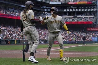 샌디에이고 김하성, 시즌 6호 홈런 폭발…연패 탈출 앞장