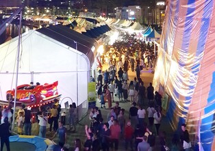 '구름인파' 강릉단오제 질서유지 비결은…"밀지말고 우측통행"