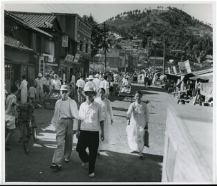 [정전 70년, 피란수도 부산] ⑬ 격동기 삶의 터전 국제시장