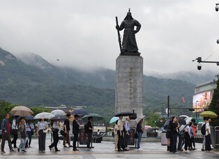 [Moment to Focus] Rainy season begins