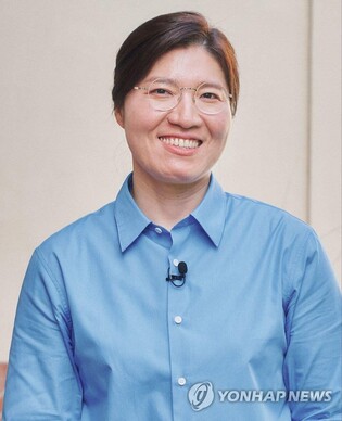 (LEAD) Olympic weightlifting champion Jang Mi-ran put in charge of sports administration