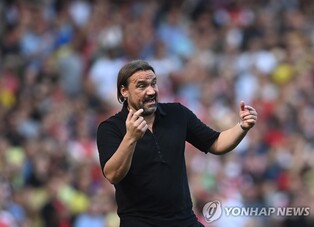 2부 강등된 리즈, 새 감독에 'EPL 승격 전문가' 파르케 선임