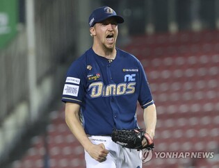 (Yonhap Interview) All-Star pitcher Fedde pays it forward with his knowledge