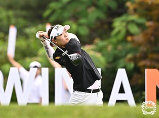 '장타소녀' 방신실, 아쉬운 OB 두방…첫날 2오버파 공동 79위