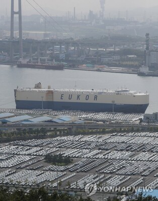 (LEAD) Hyundai workers to hold strike in protest against 'anti-union' government