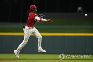 '잘 치고 잘 뛰는' MLB 신인 크루스, 송구 속도가 무려 158㎞