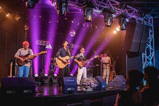 [가요소식] 밴드 공중전화, 신보 '록큰롤 좀비' 발매