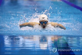Veteran swimmer holds head high after disappointing race at worlds