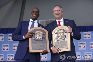'명3루수' 롤렌·'493홈런' 맥그리프, MLB 명예의 전당 입성