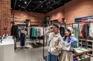 롯데관광개발 "한 컬렉션, 외국인 구매비중 34%…K-패션 명소로"