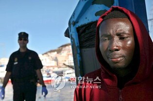 부평초 같은 삶…인간은 왜 계속 어딘가로 떠나려 하나