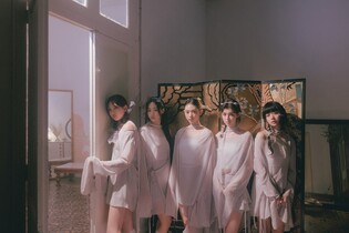 뉴진스 '겟 업', 美 피치포크 평점 7점대…역대 K팝 2위