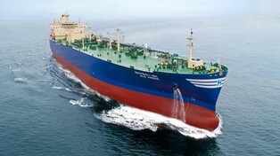 (LEAD) HD Korea Shipbuilding swings to black in Q2
