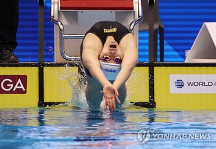 Young swimmer eliminated in women's 200m backstroke semis at swimming worlds