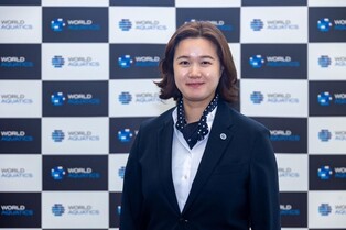 (LEAD) (Yonhap Interview) Lone S. Korean on World Aquatics Bureau trying to pull off balancing act