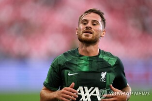 무릎 잡고 쓰러진 리버풀 마크알리스테르…클롭 "그냥 타박상"