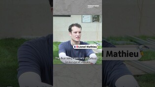 France vs Korea : Working at construction sites