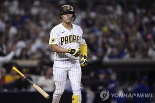 김하성, 다저스전서 11경기 연속 안타·볼넷 얻어 역전승에 기여