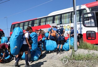 [속보] 잼버리 참가자들, 전국 8개 시·도로 이동 시작