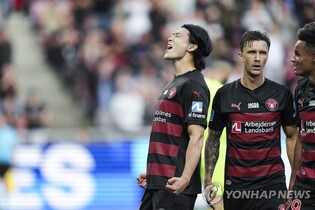 조규성 유럽대항전 첫 득점…미트윌란, UECL 플레이오프 진출