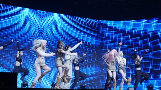 EVERGLOW blasts 'All My Girls' comeback stage after long hiatus