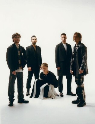 영국 밴드 낫싱 벗 시브즈, 11월 4년 만에 내한