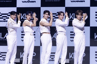 Individual and group photos from media showcase of K-pop boy group Vanner's first mini album 'Veni Vidi Vici'