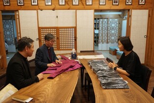 래코드, 대한성공회 친환경 사제복 200벌 특별 제작