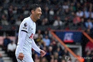 측면·중앙 자유자재…시즌 첫 연승 이끈 손흥민, 7점대 평점