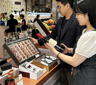 추석 맞아 '김영란법' 완화되자 백화점 한우 선물세트 '불티'