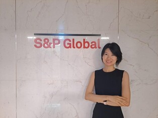 "넷플릭스 하청기지화? 권리 보호 위한 협상 시작돼"