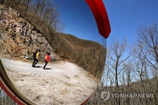 '래프팅·트레킹을 동시에' 영월 운탄고도서 더블 트레킹 개최