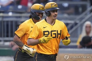 투수 맞힌 배지환, 충격받았나…양키스전 3타수 무안타 1볼넷