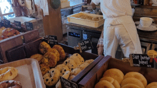 Want some good bagels?