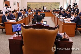 野, 문체소위서 與 퇴장속 '동학농민혁명법' 단독 의결