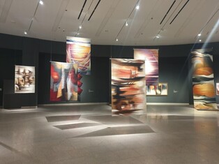 1세대 섬유예술가 이신자 "전공했다면 새로운 시도 못했을 것"