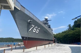 30여년간 대한민국 영해 지킨 진해함…퇴역 후 전시체험관으로