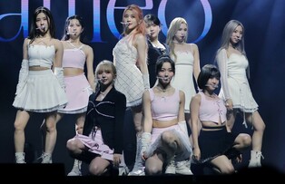 Performance photos from media showcase of Kep1er's 5th mini album 'Magic Hour'