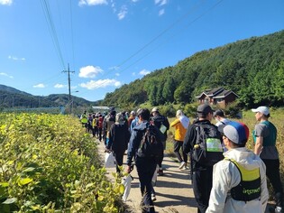 "14.8㎞ 걷고 달려요" 청주 옥화구곡서 트레일대회 개최