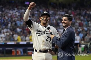 루이스 '쾅·쾅' 미네소타, 토론토 꺾고 가을야구 18연패 탈출(종합2보)