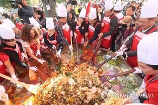 흥겨운 공연과 풍성한 음식…전주 페스타 오프닝축제 6일 개막