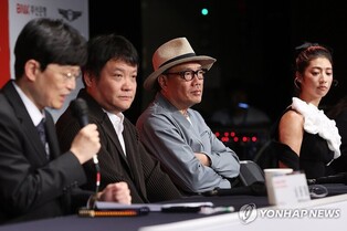 '영화의 황제' 닝하오 감독 "만나고 부딪혀야…소통·교류 중요"