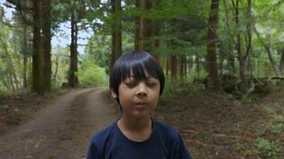 엄마 잃은 소년, 시와 자연으로 위로받다…다큐 '약속'