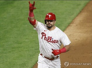 '4경기 15홈런' 필라델피아, 애리조나 10-0 대파하고 NLCS 2연승