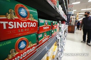 Importer of Tsingtao beer vows in-depth hygiene inspection over urination scandal