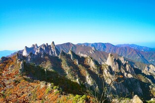[여행honey] 용솟음치는 설악산 공룡능선 느리게 걷기