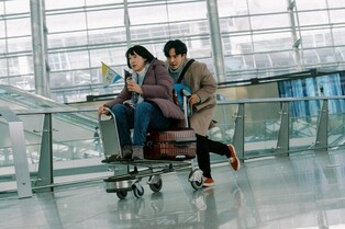 서울서 길잃은 싱가포르 중년여성의 모험…영화 '아줌마'