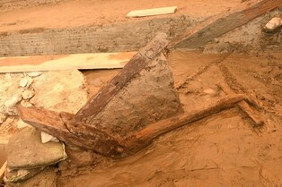 몽촌토성 집수지에서 '고대 목제 쟁기' 추가 출토