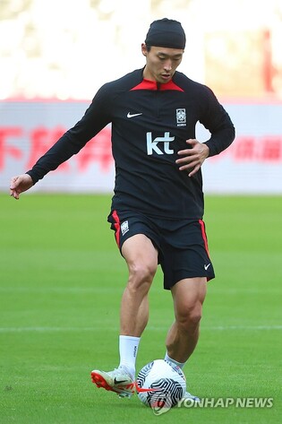 조규성, 멀티골로 리그 득점 3위…미트윌란, 비보르에 5-1 대승