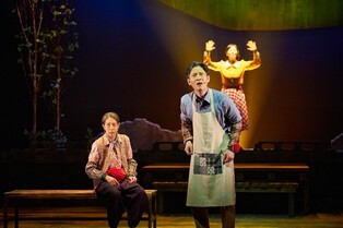 한국뮤지컬어워즈 3관왕 뮤지컬 '렛미플라이' 부산 공연